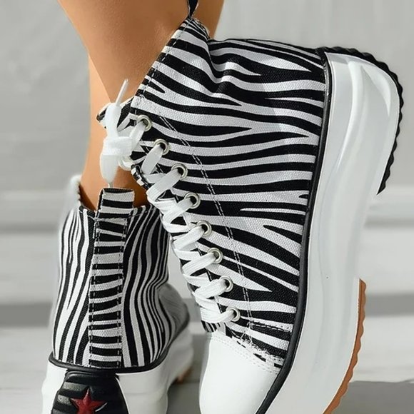 New Bengal Stripes Canvas Shoes - Picture 2 of 4